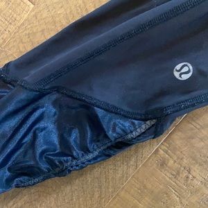 Lululemon pace Queen tight size 2